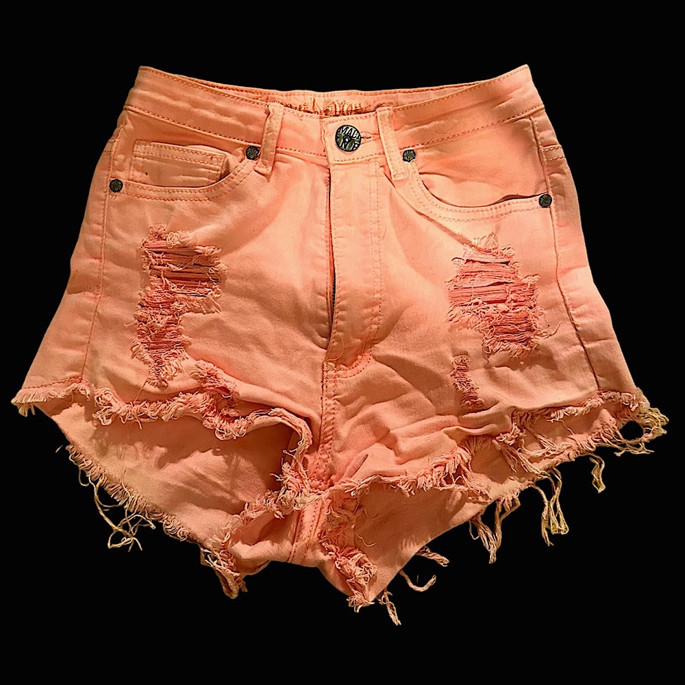 Machine high wasted Jean short shorts distressed salmon color (pink) size M